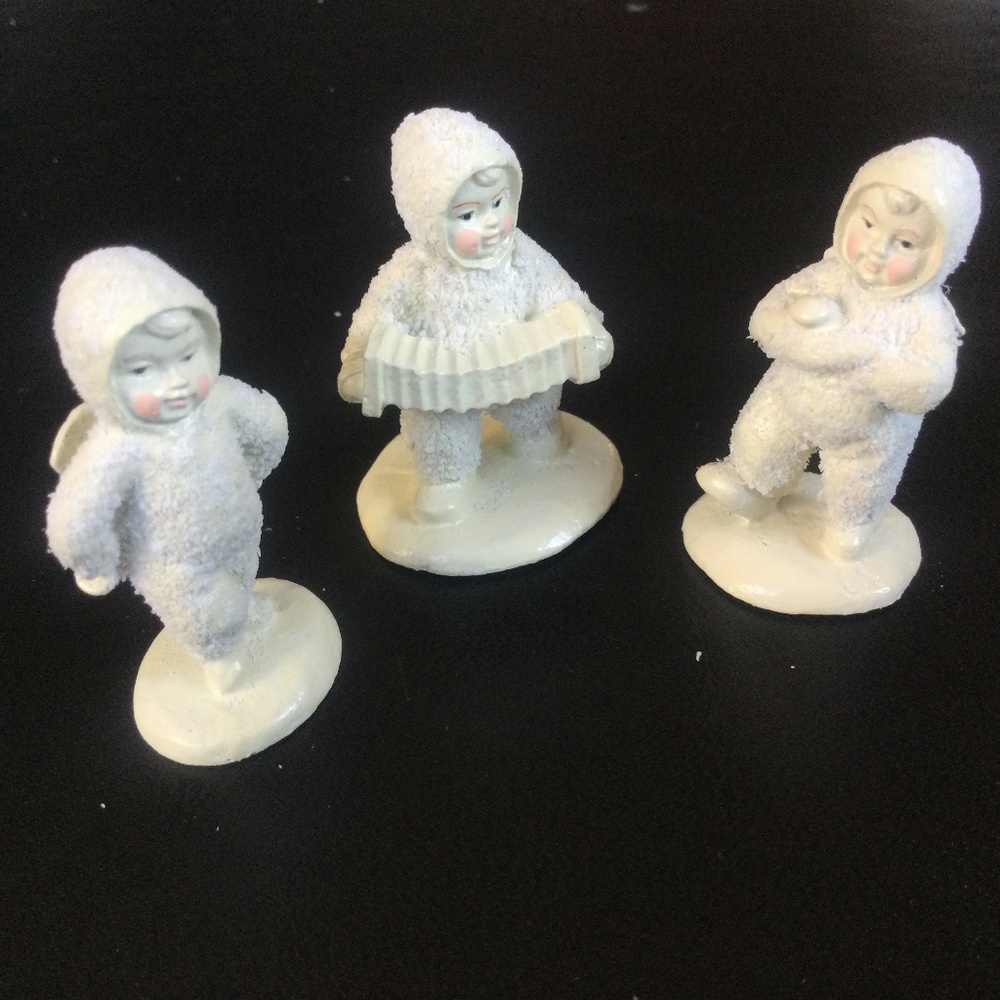Vintage Snowbabies Miniatures “Dancing To A Tune”
